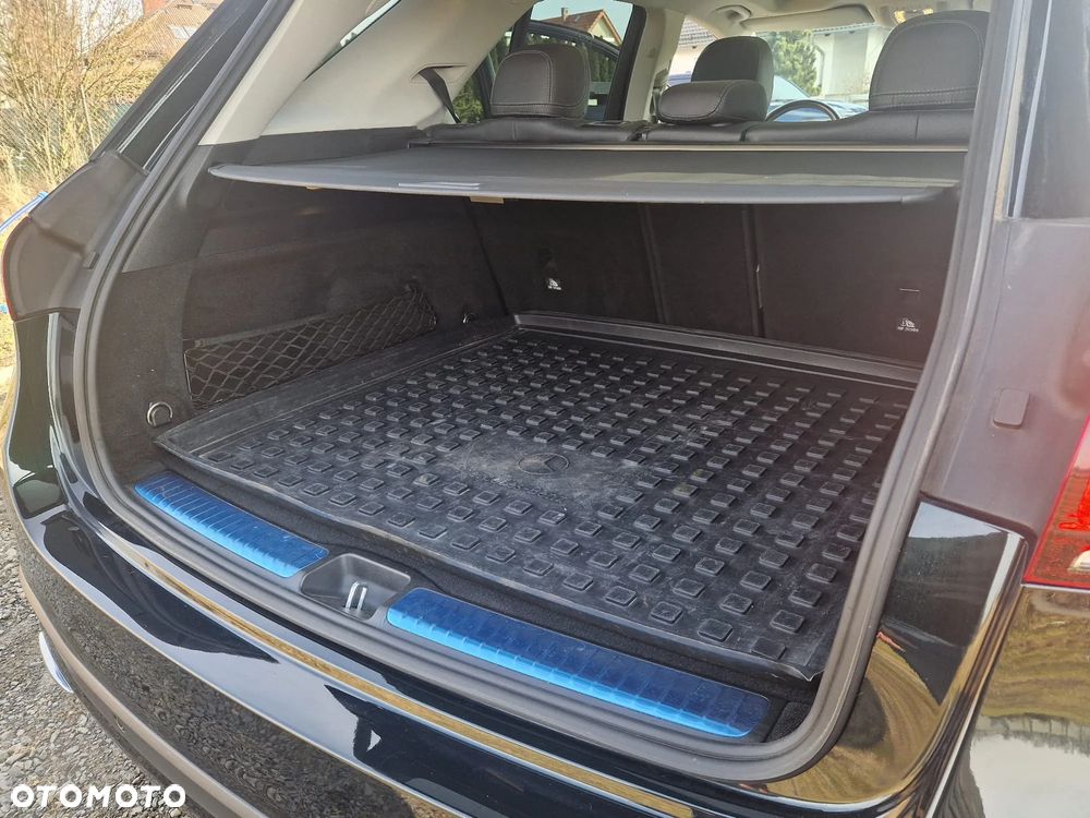 Mercedes-Benz GLE - 12