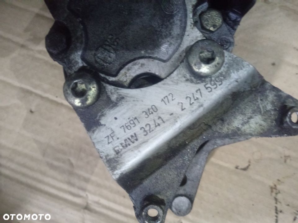 pompa wspomagania BMW 3241-2247599 - 3