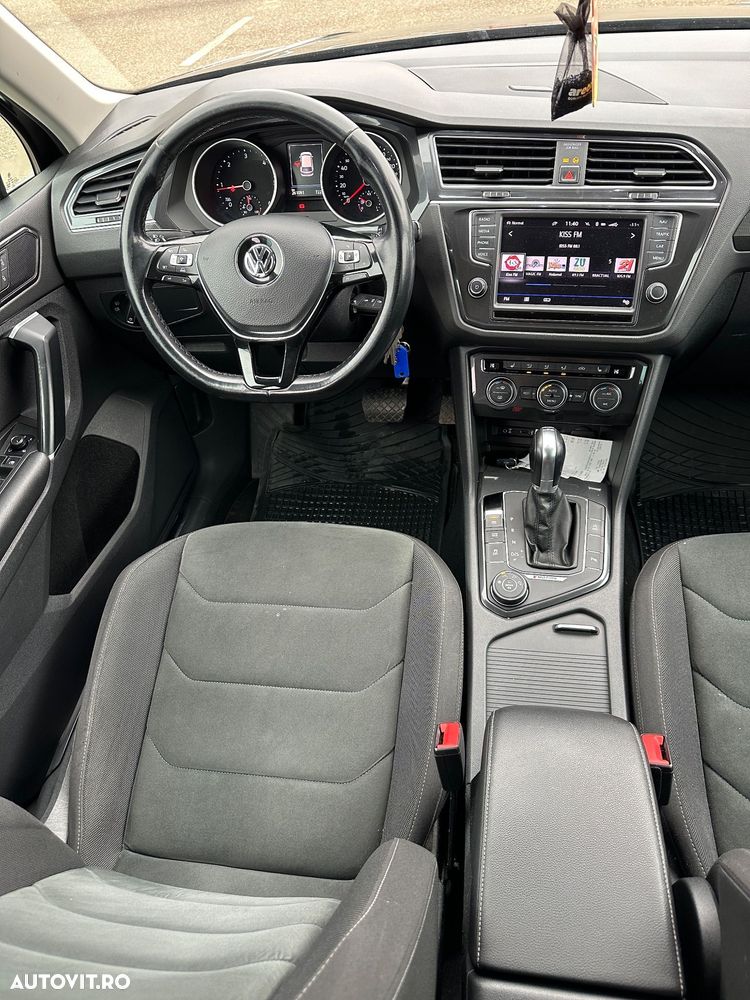 Volkswagen Tiguan - 6