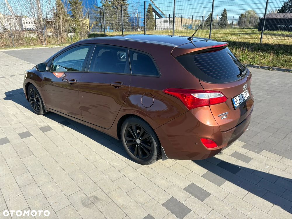 Hyundai i30 1.6 CRDi Style - 4