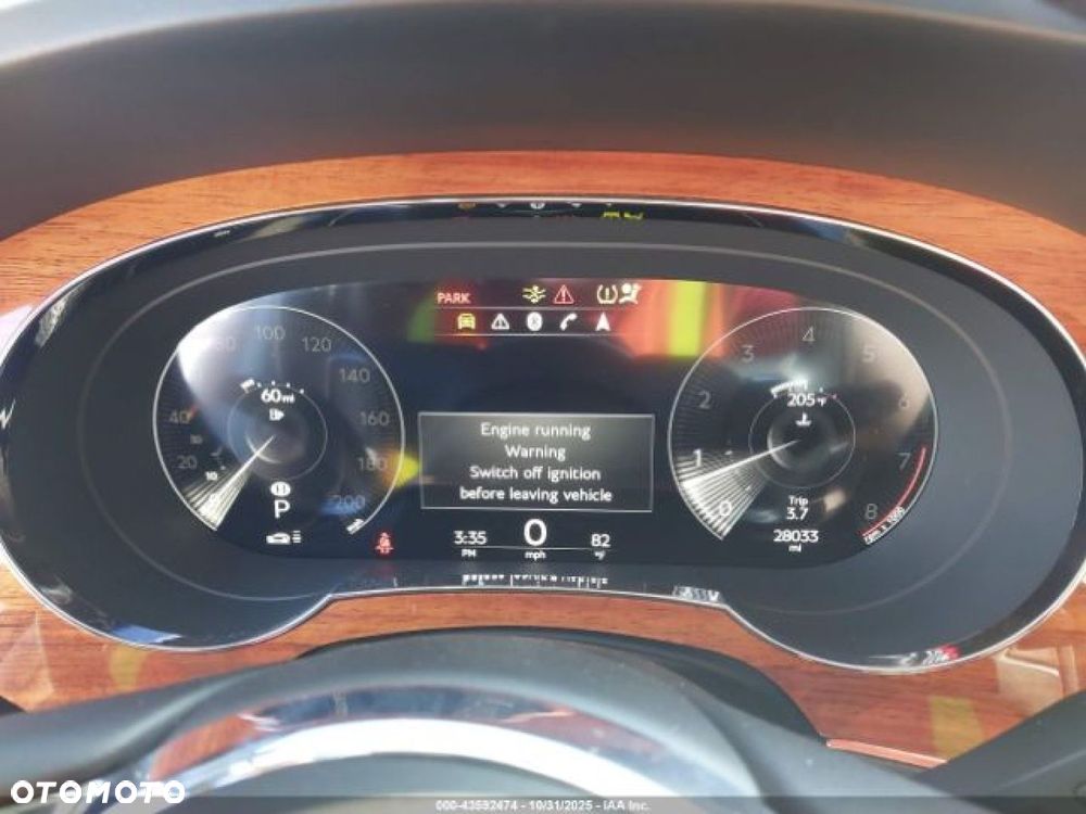 Bentley Bentayga - 11