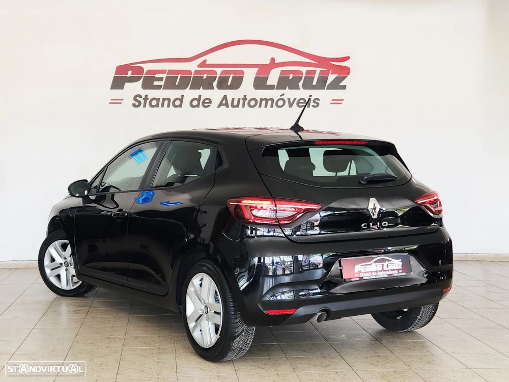 Renault Clio - 15