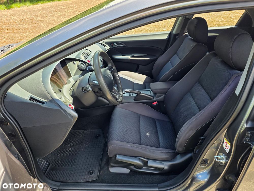 Honda Civic 1.4 Comfort - 12