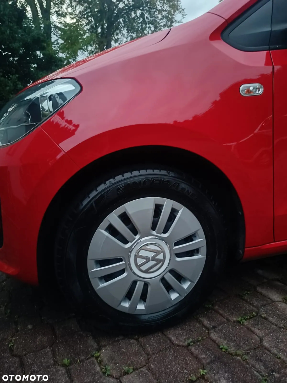 Volkswagen up! - 4