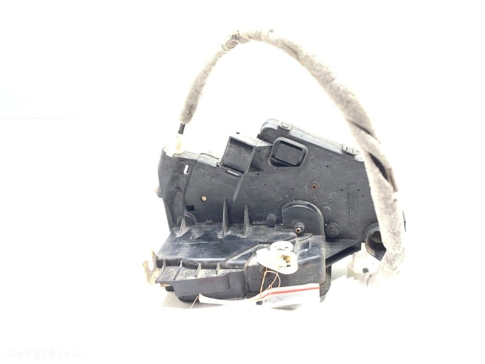 ZAMEK DRZWI LEWY PRZÓD - 99.00 PLN - BMW 3 (E46) 1997 - 2005 316 i 85 kW [115 KM] benzyna 2002 - - 1