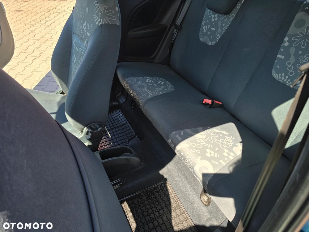 Ford KA 1.2 Titanium EU5 - 12