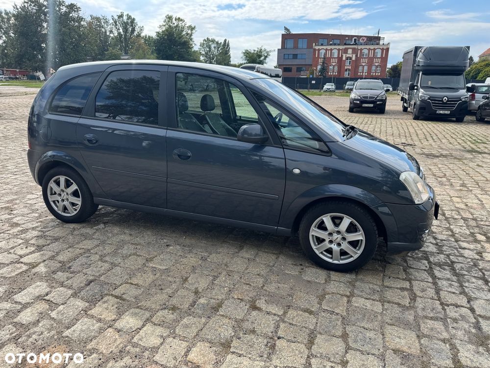 Opel Meriva 1.7 CDTI Cosmo - 4