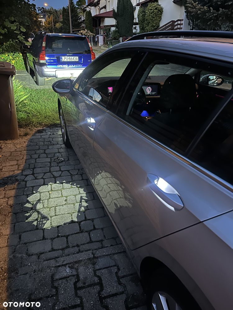 Volkswagen Golf 1.5 TSI EVO Style - 29