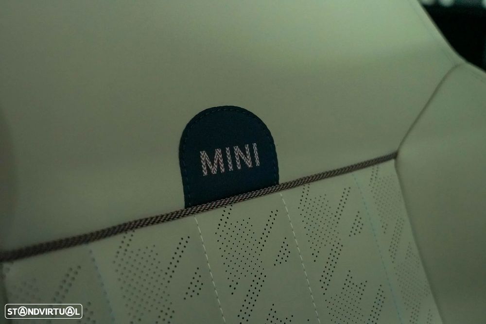 MINI 3 Portas Cooper C Favoured M - 22