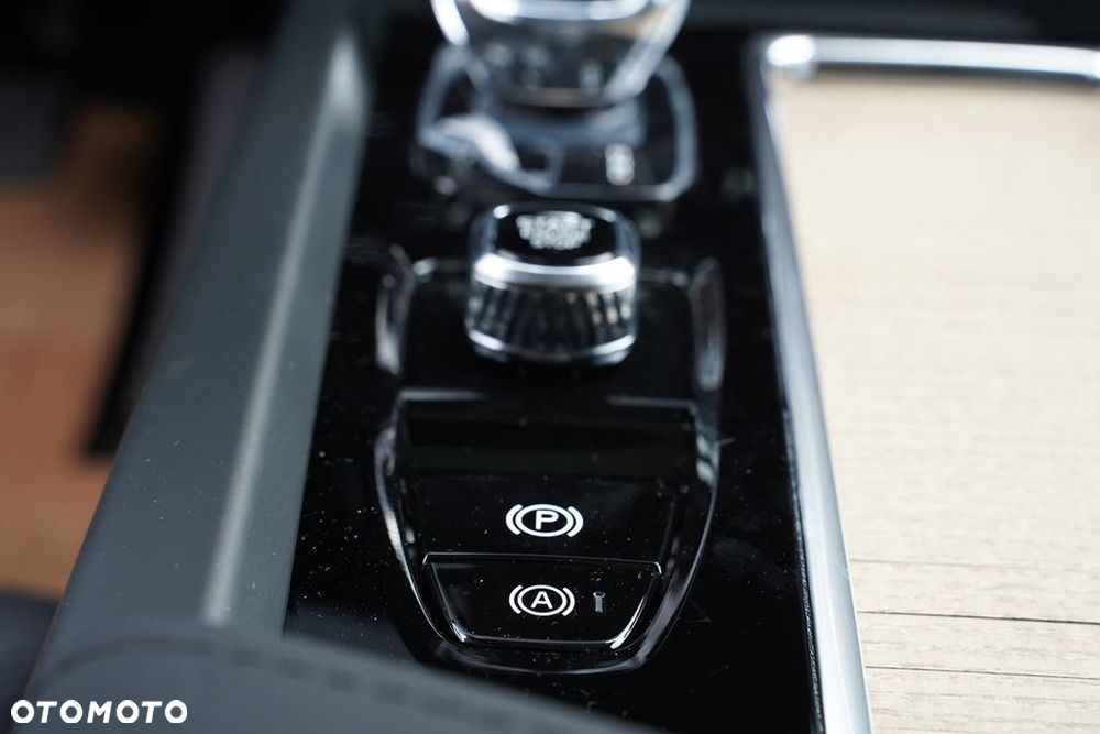 Volvo XC 60 - 23