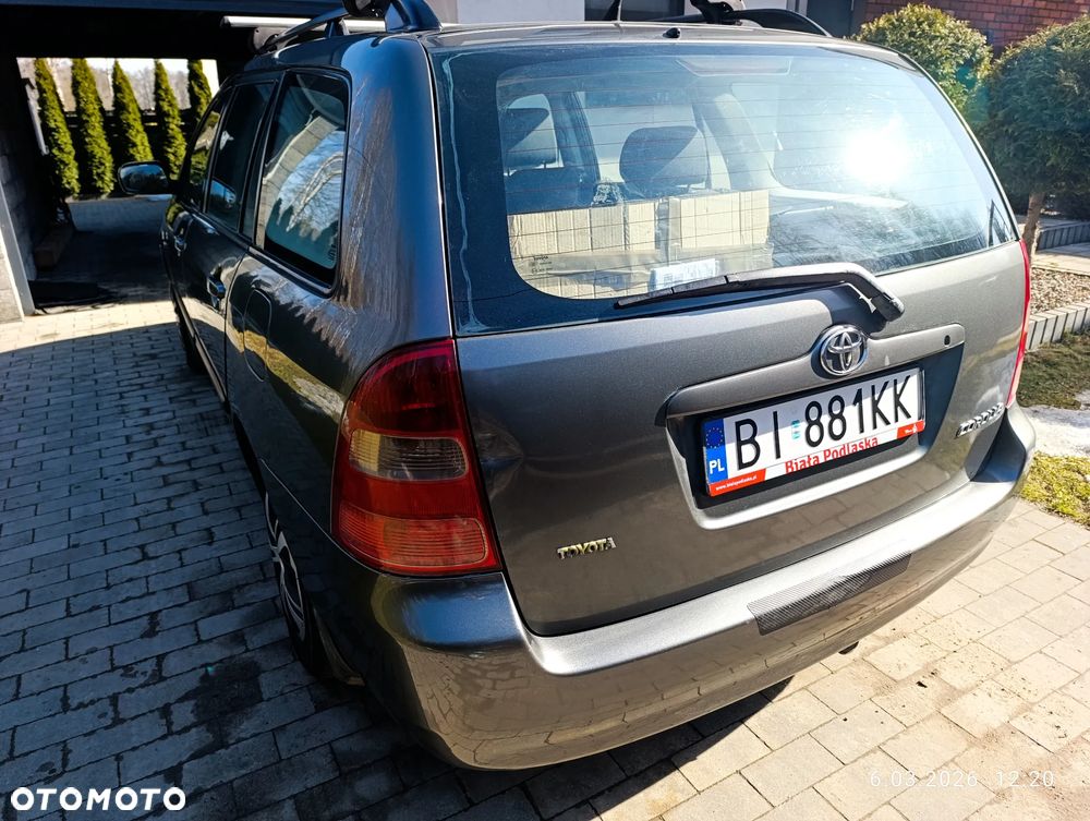 Toyota Corolla 1.4 VVT-i Base - 4