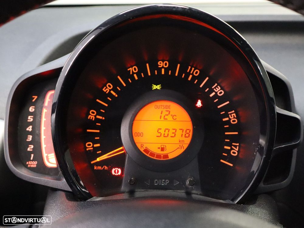 Toyota Aygo 1.0 X-Play Plus+X-Touch - 10