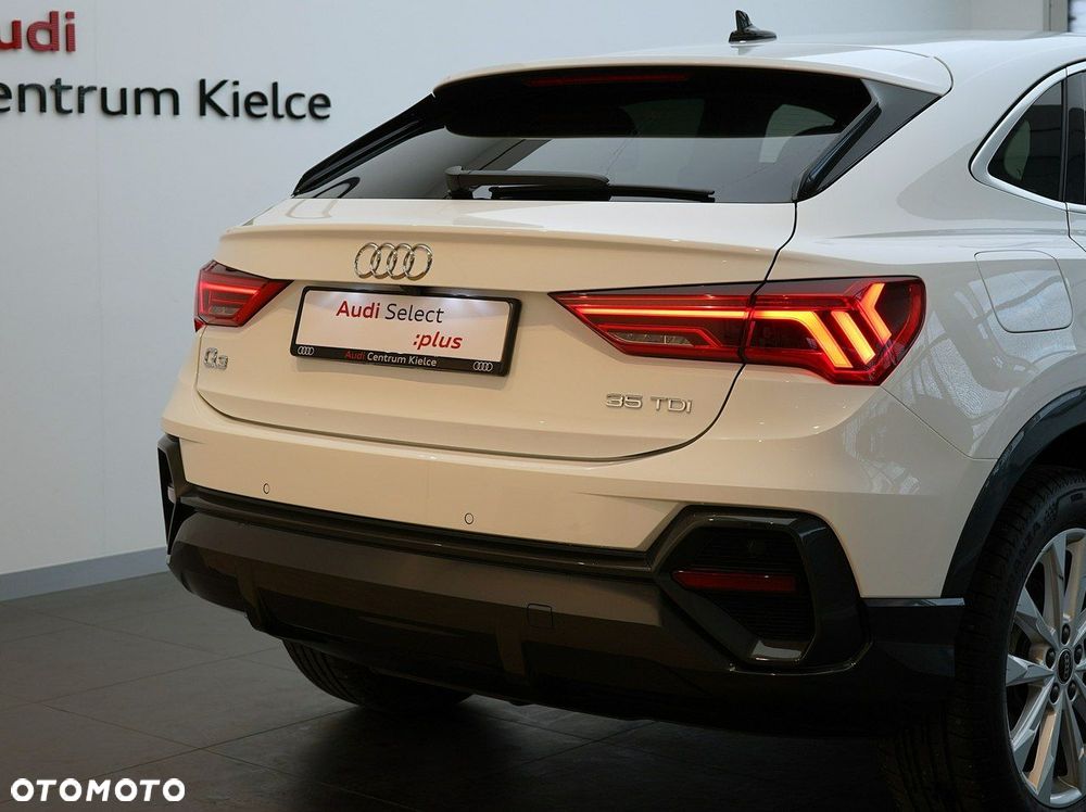 Audi Q3 Sportback - 9