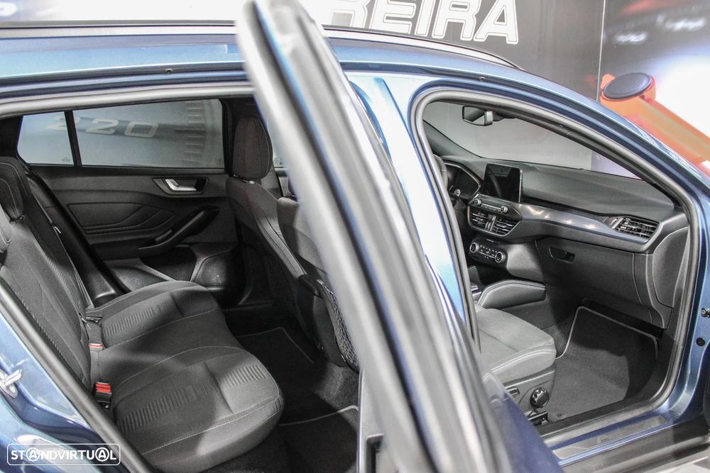 Ford Focus SW 1.5 TDCi EcoBlue Active - 16