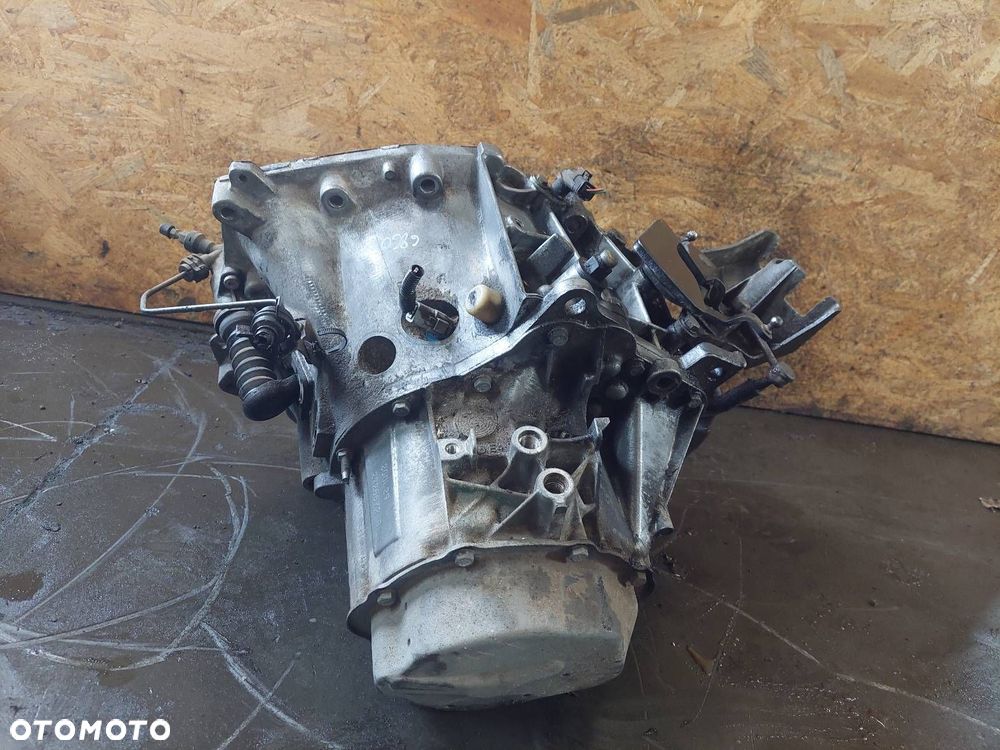 SKRZYNIA BIEGÓW CITROEN C5 I 1.8 16V MANUAL 5 BIEGÓW 20DL29 - 4