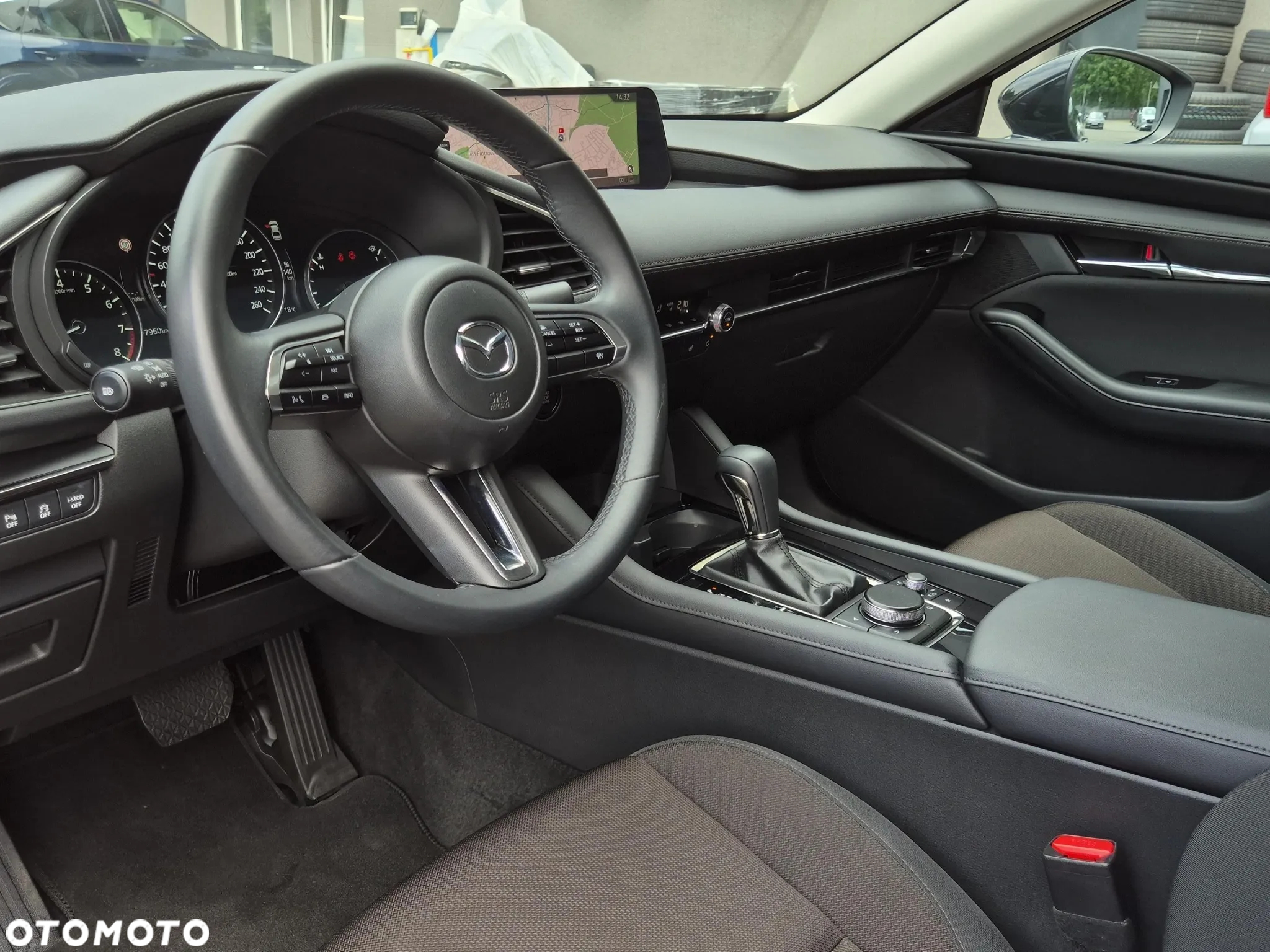 Mazda 3 - 9