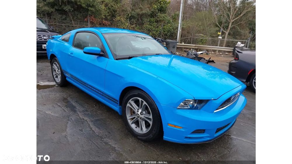 Ford Mustang 3.7 V6 - 1