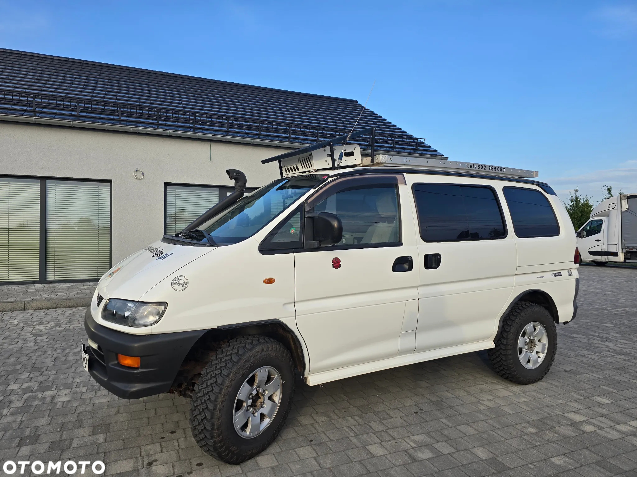 Mitsubishi Space Gear - 5