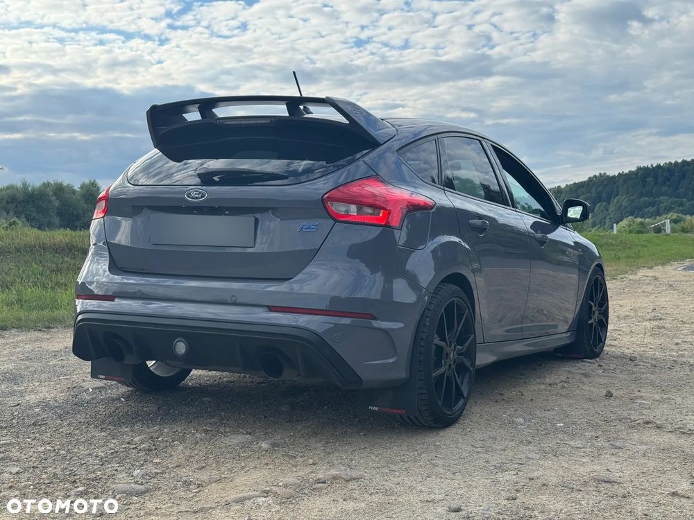 Ford Focus - 10