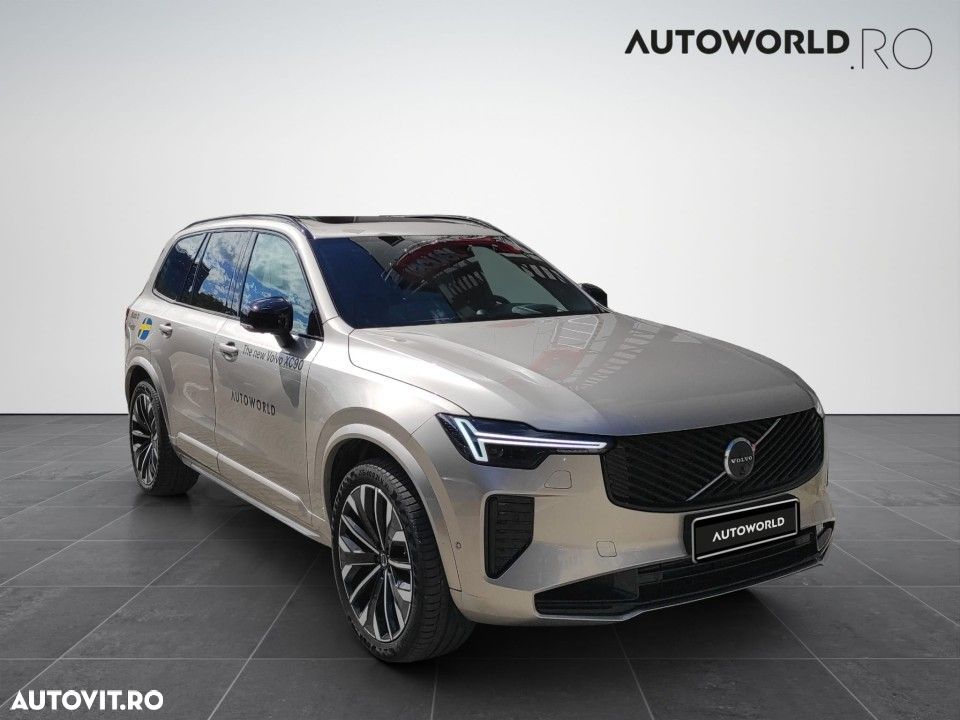 Volvo XC 90 - 8