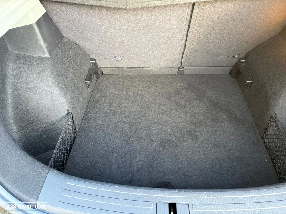 MG ZS EV 72.6 kWh Comfort - 26