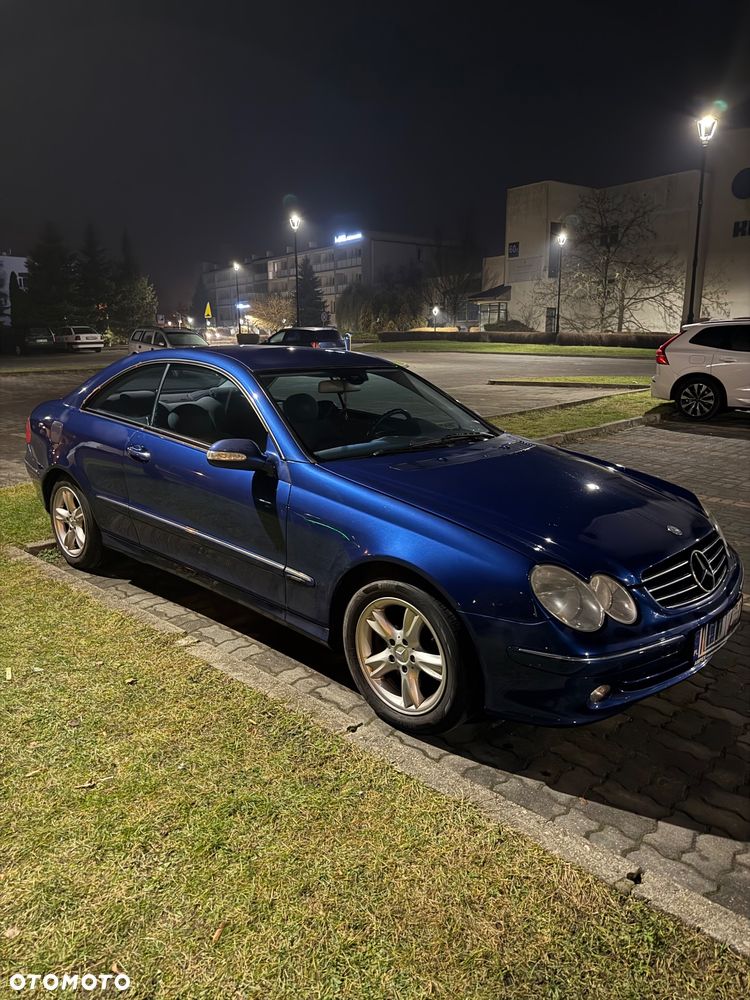 Mercedes-Benz CLK 270 CDI Avantgarde - 8