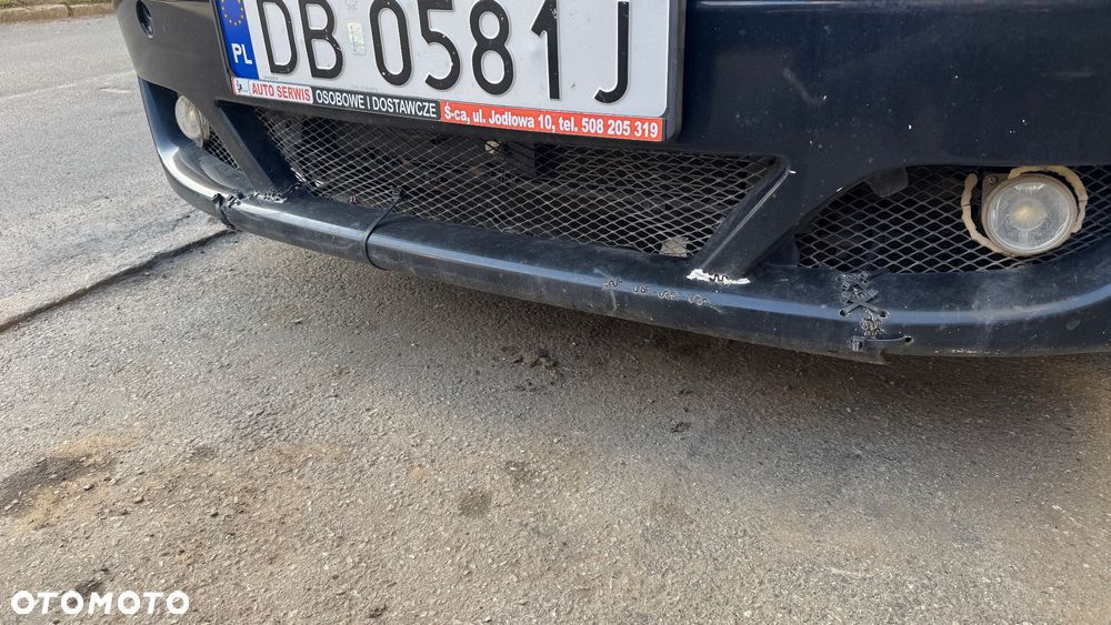 Opel Corsa 1.8 16V Sport - 12