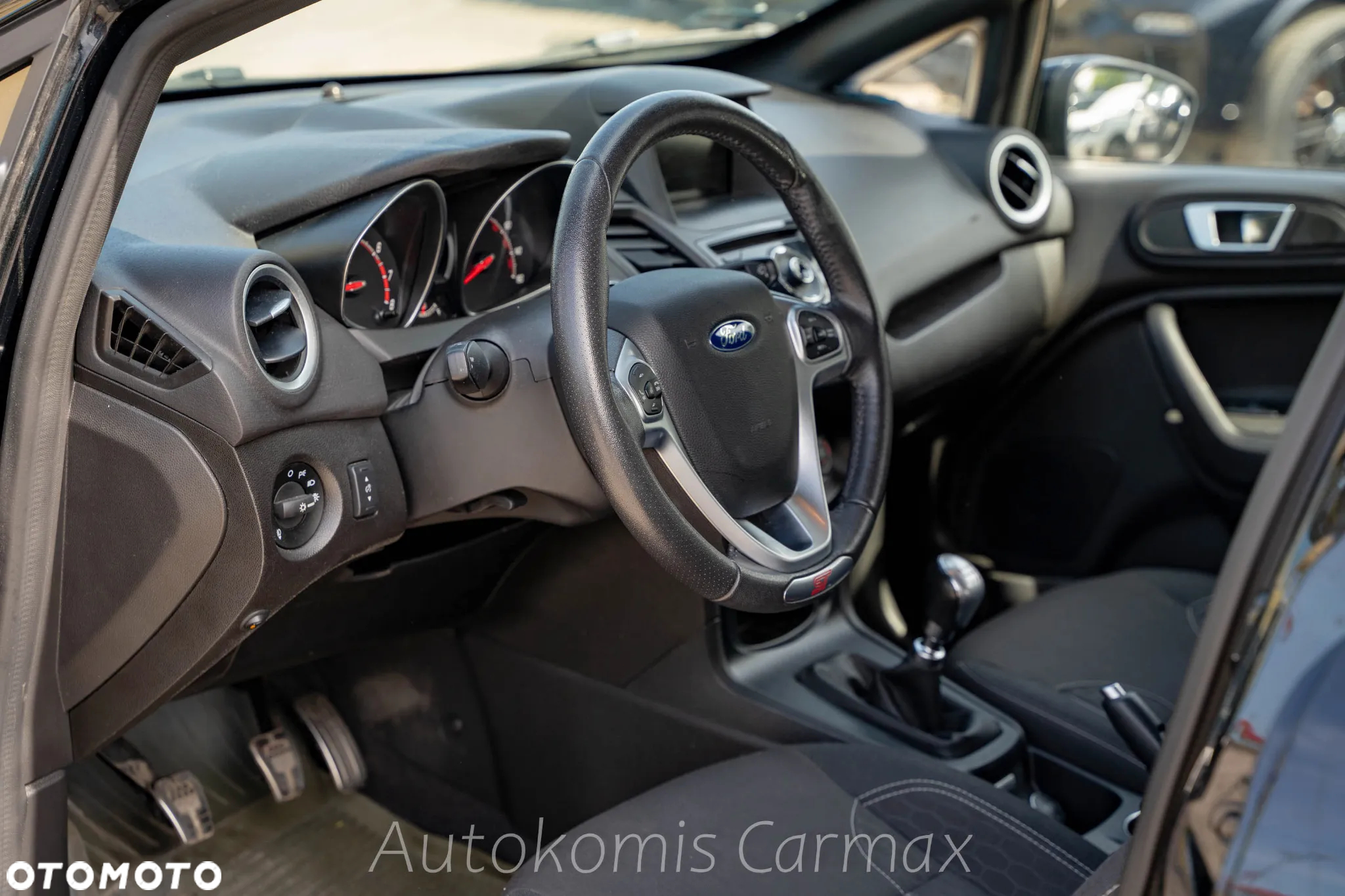Ford Fiesta - 13