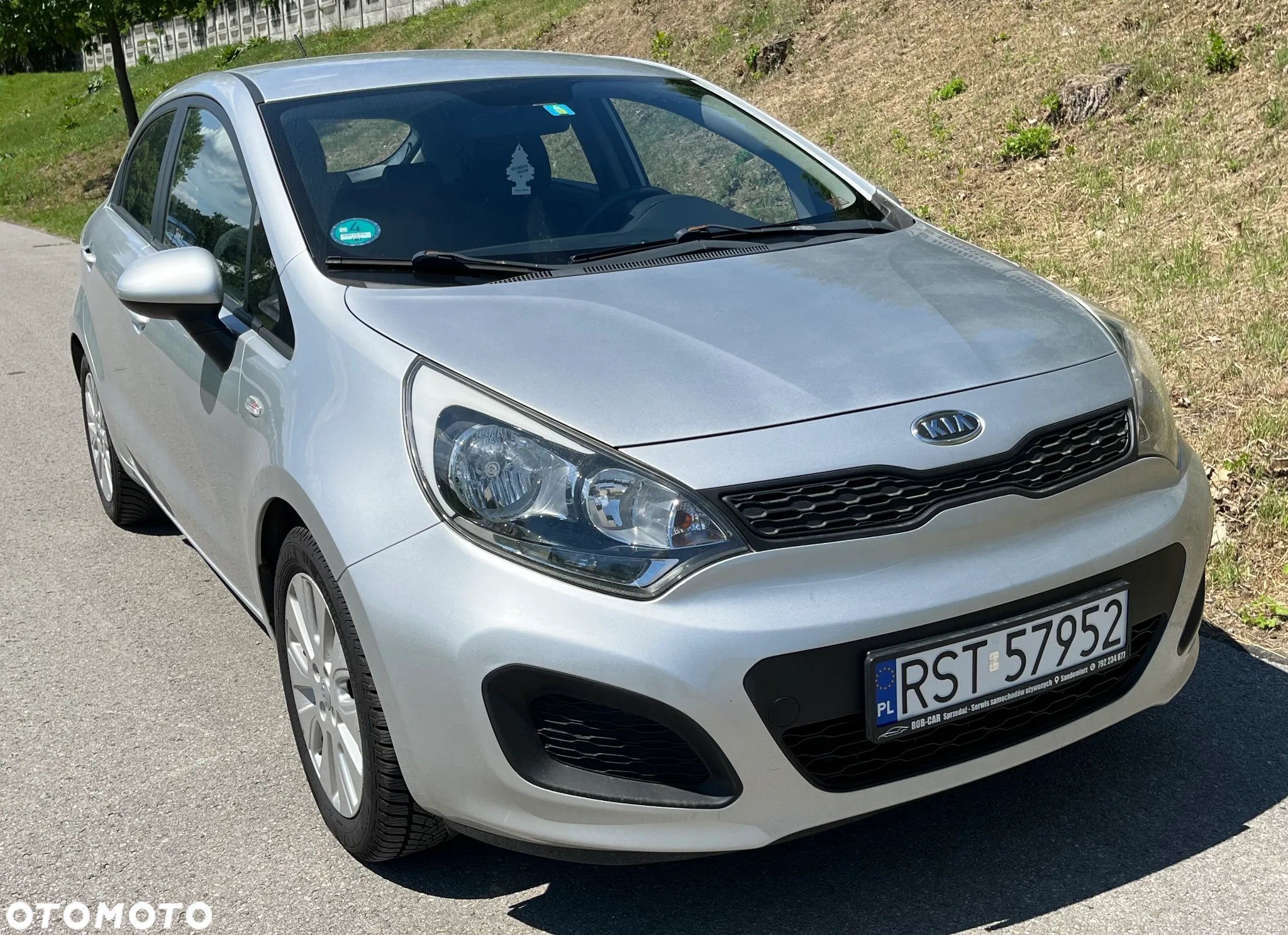 Kia Rio - 22