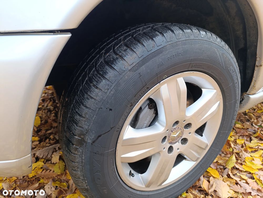 Mercedes-Benz ML - 21