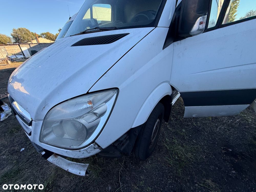 Mercedes sprinter w906 crafter drzwi tylne tył skrzydła maxi białe prawe lewe przednie boczne przesuwne maska błotnik prawy lewy pas przedni z chłodnicami zderzak lampy prawa lewa przód - 25