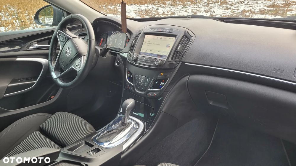 Opel Insignia 2.0 Automatik Business Innovation - 25