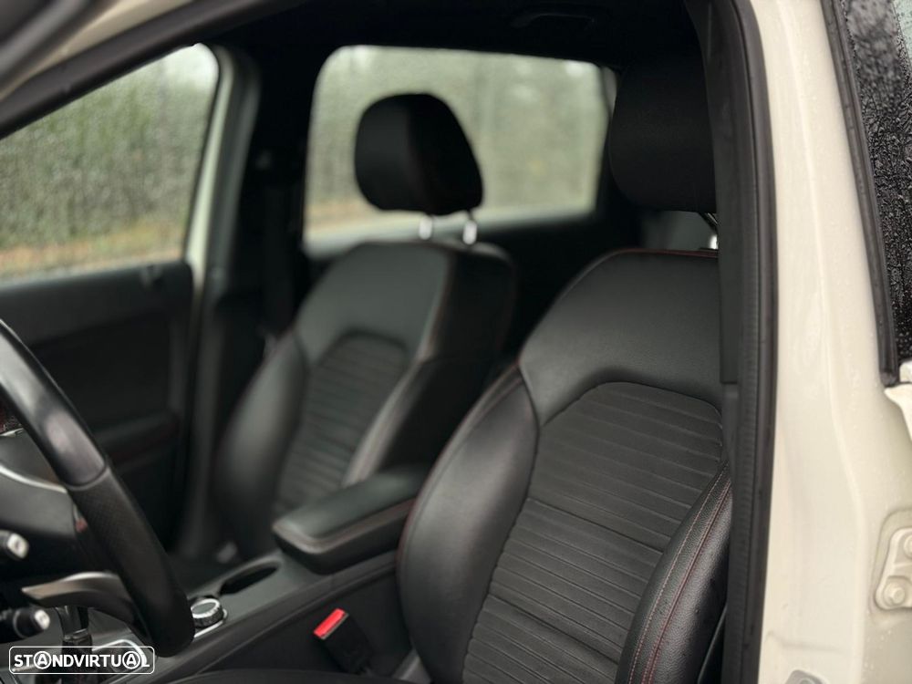 Mercedes-Benz B 180 d AMG Line - 10