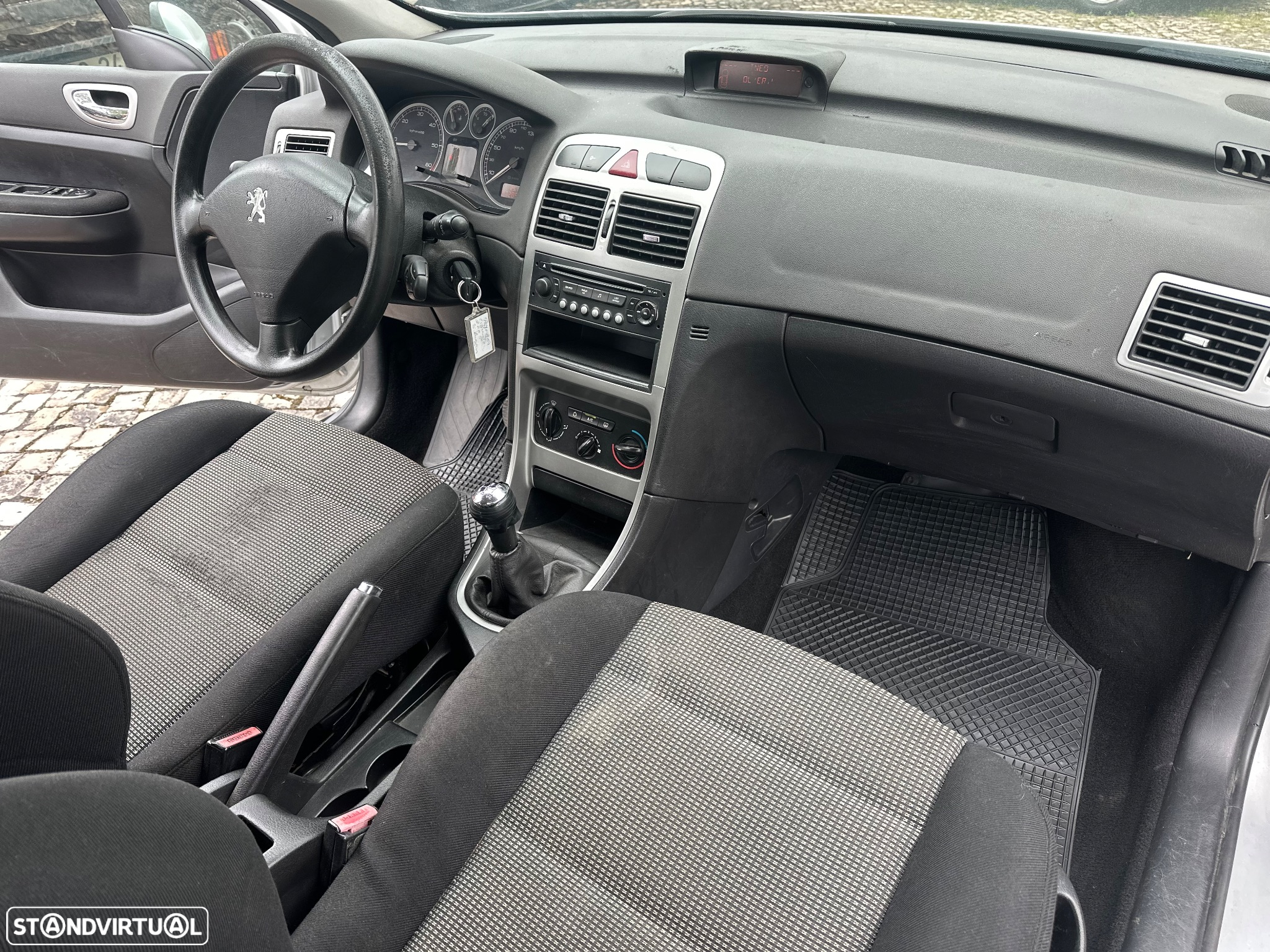 Peugeot 307 1.6 HDi Premium - 11