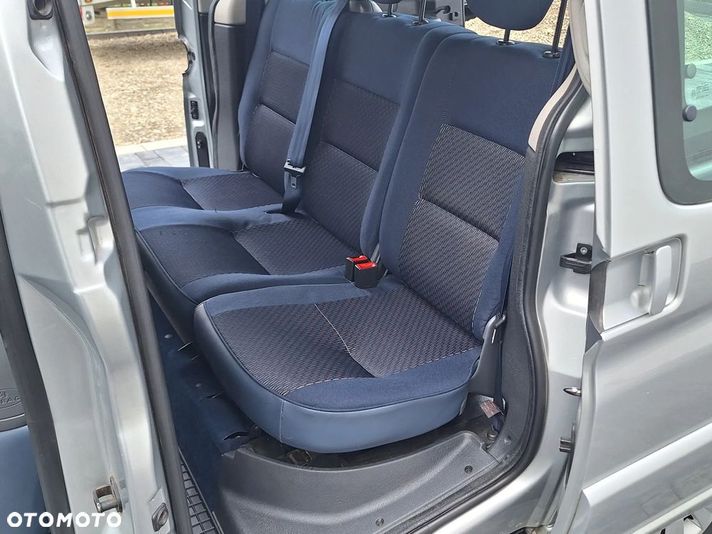 Citroën Berlingo 1.6 HDi Multispace Plus - 17