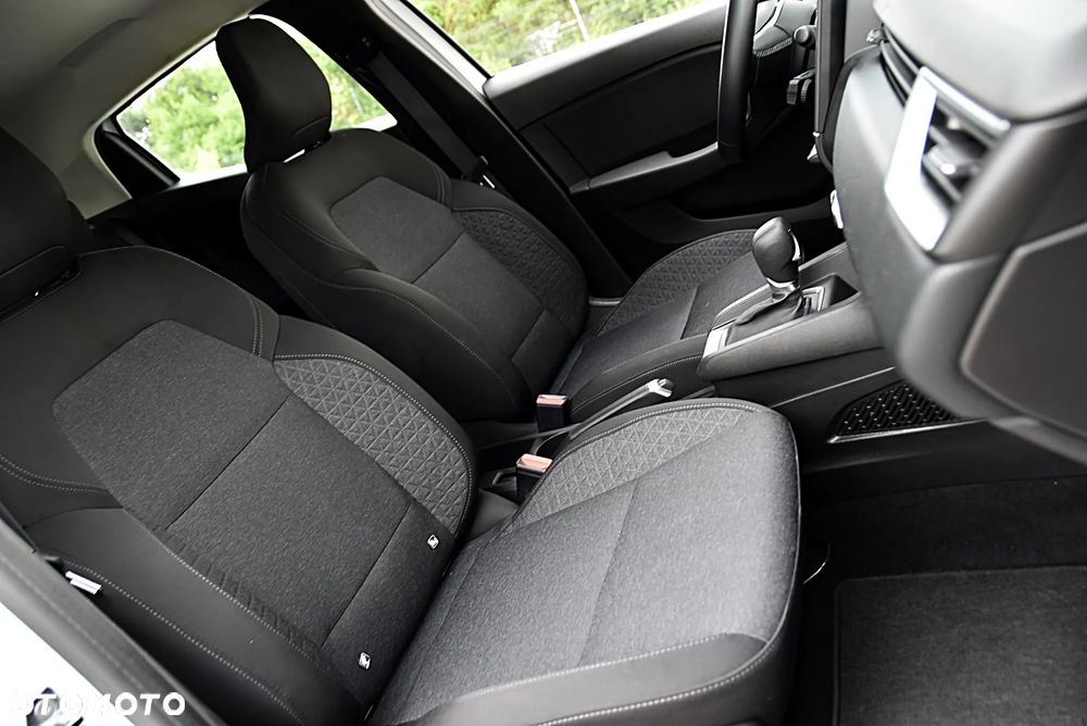 Renault Clio 1.6 E-TECH Techno - 19