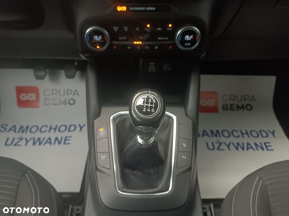 Ford Kuga 1.5 EcoBoost FWD Titanium - 26