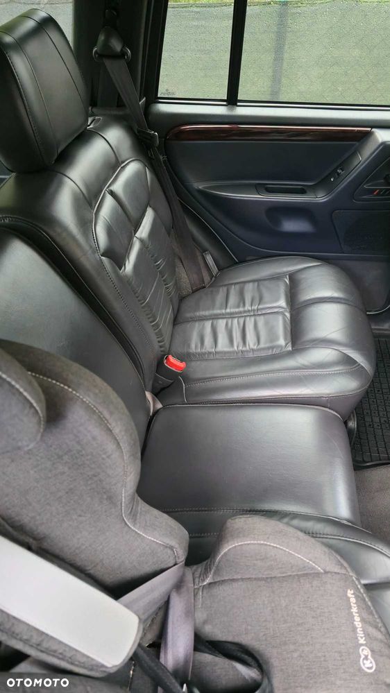 Jeep Grand Cherokee - 8