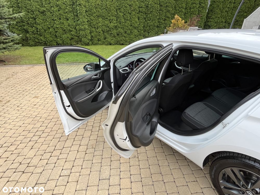 Opel Astra 1.2 Turbo Start/Stop 120 Jahre - 39