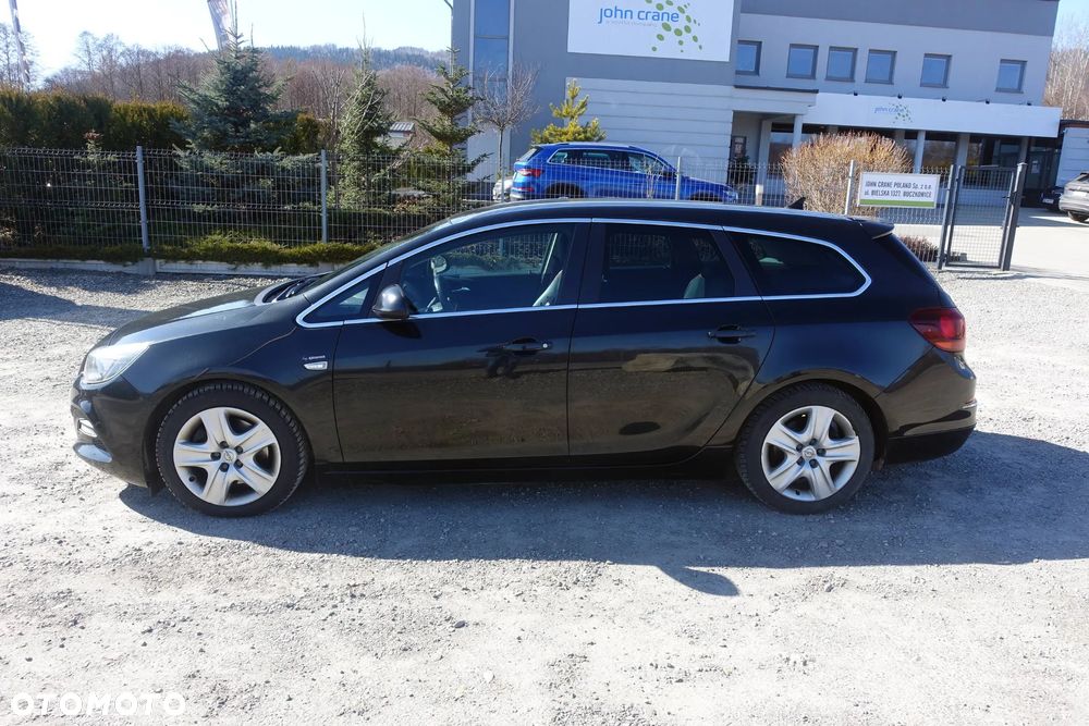Opel Astra 2.0 BiTurbo CDTI DPF ecoFLEX SportsTourer St - 8
