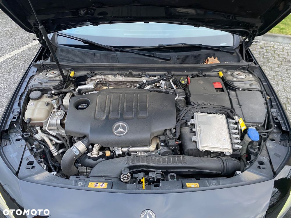 Mercedes-Benz Klasa A ver-200-d-8g--dct-amg-line - 25