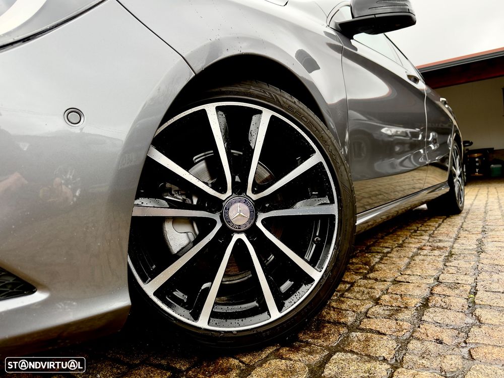 Mercedes-Benz CLA 200 d Shooting Brake Urban - 13