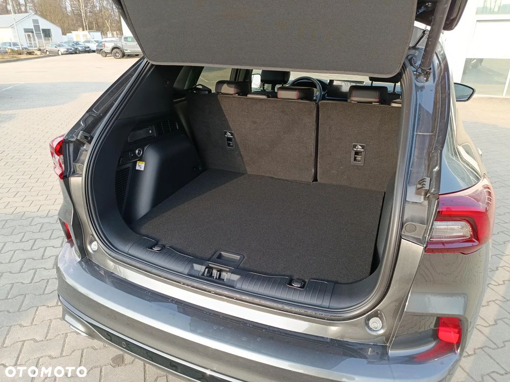 Ford Kuga 2.5 FHEV AWD ST-Line X eCVT - 17