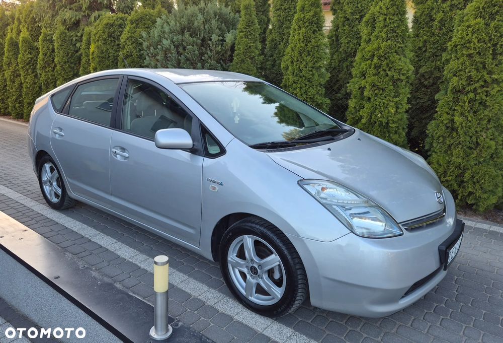 Toyota Prius 1.5 VVT-i Sol (nav) - 4