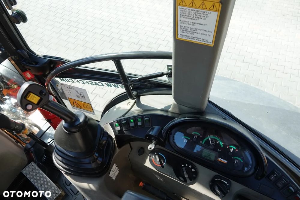 Case 580 ST / KOPARKO-ŁADOWARKA /KOMPLET ŁYŻEK / SPROWADZONA - 30