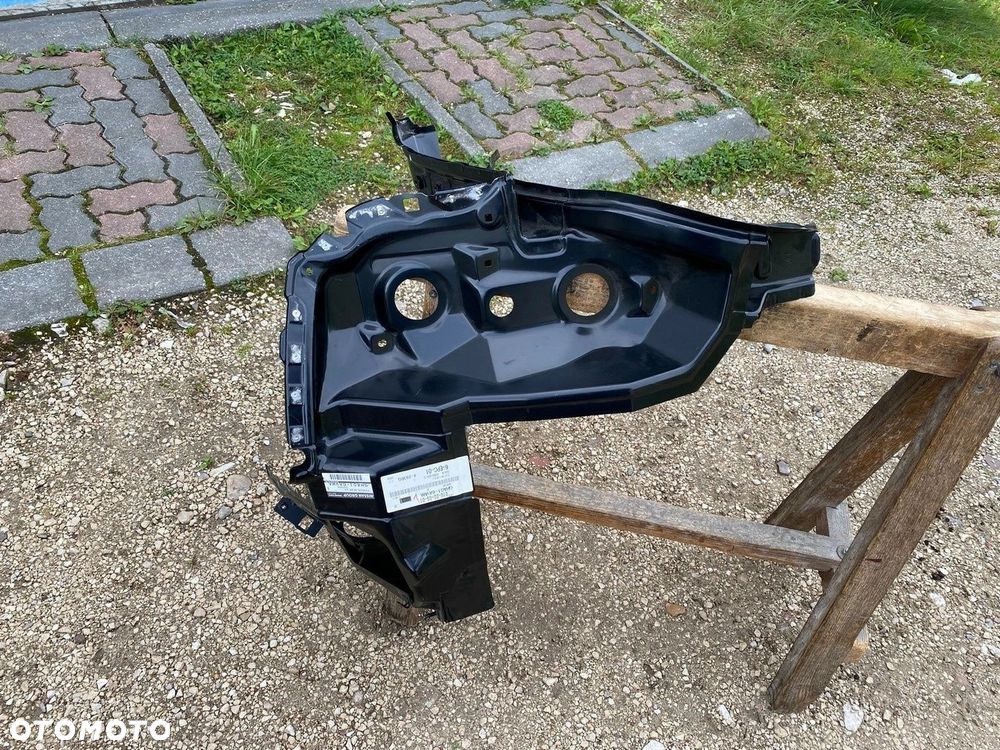 WSPORNIK BŁOTNIKA OKULAR LEWY PAS TYLNY NISSAN GTR GT-R NOWY ORYG GHA01-6AVMA - 1