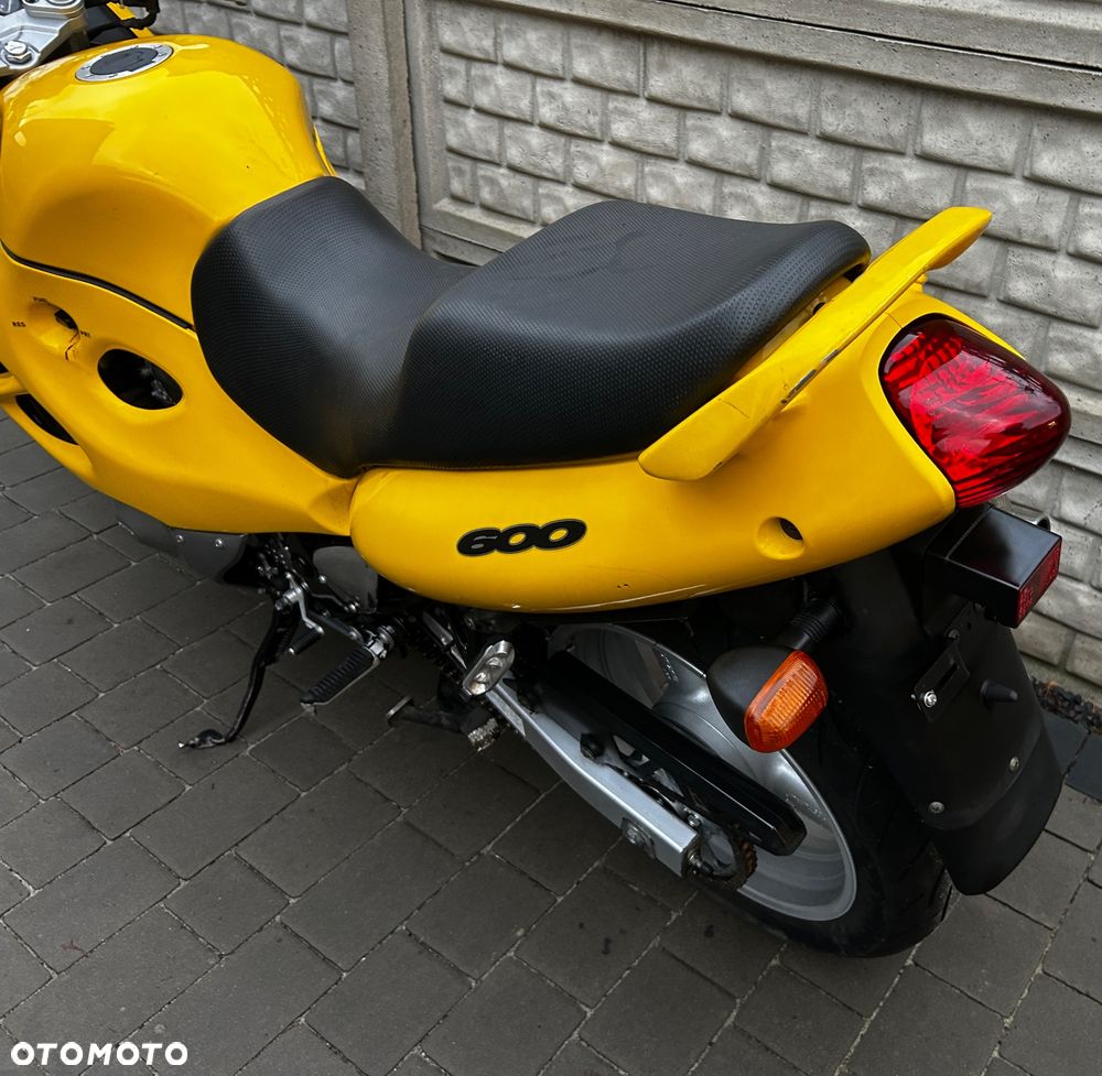 Suzuki GSX-F - Katana - 9