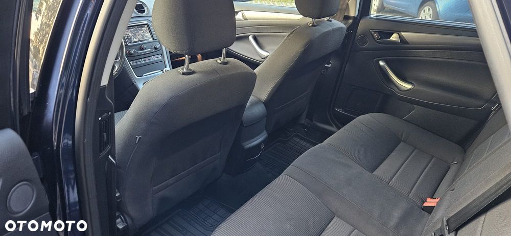 Ford Mondeo 2.0 TDCi Titanium - 12
