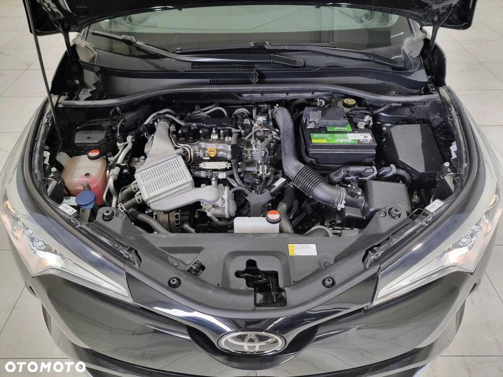 Toyota C-HR - 15