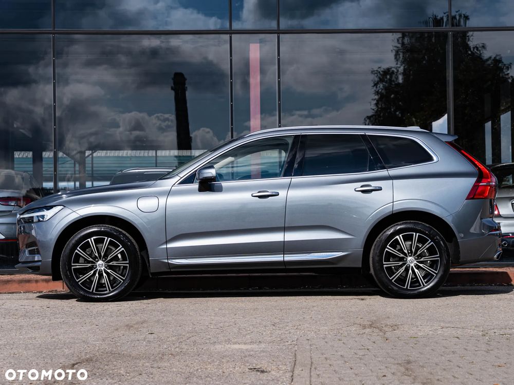 Volvo XC 60 T6 AWD Plug-In Hybrid Inscription - 16